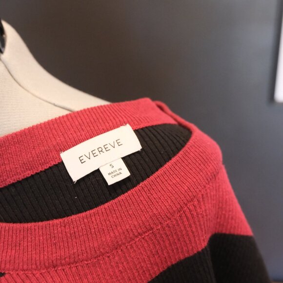 Evereve mid-weight striped red and black sweater -  Small - Picture 5 of 5